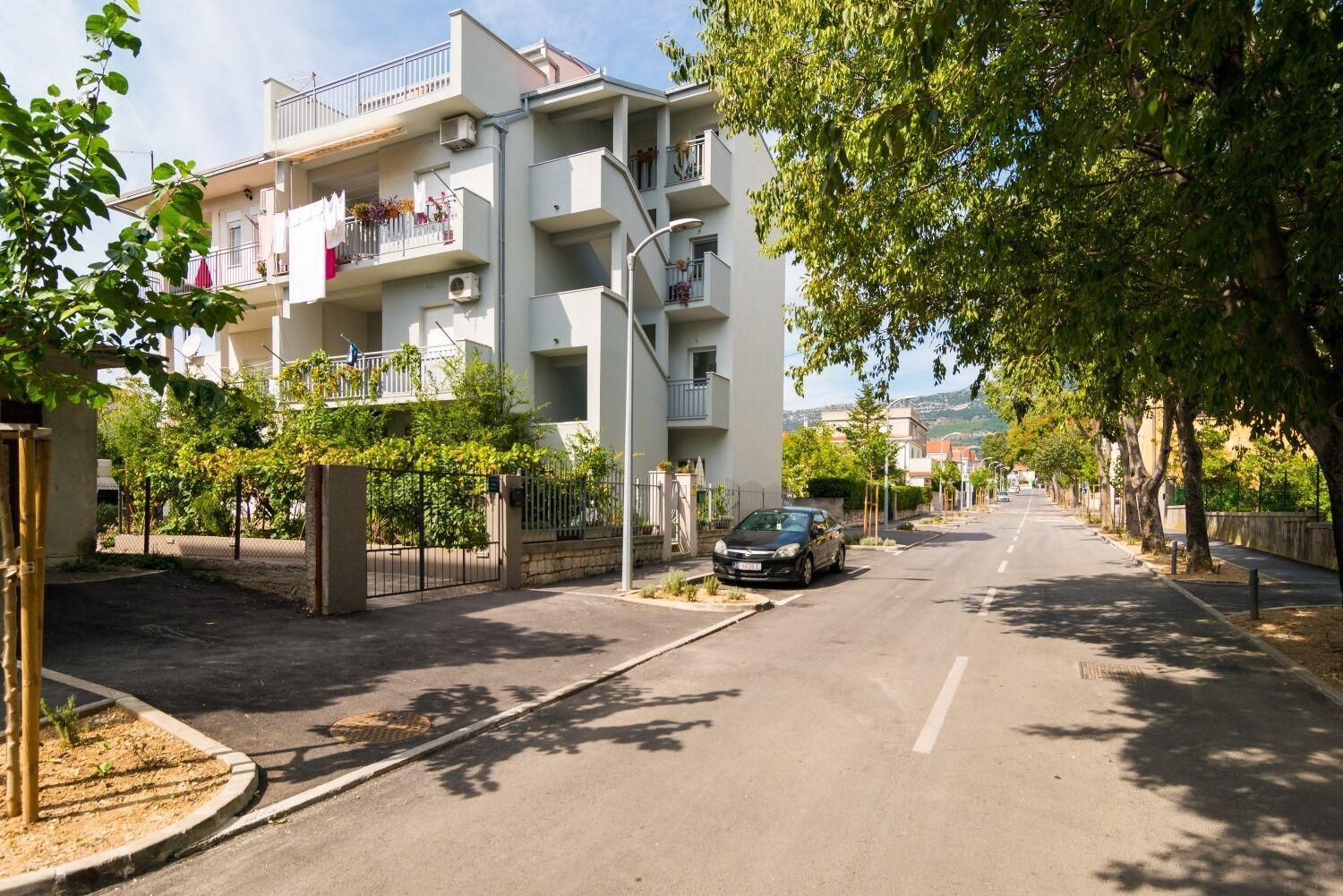 Apartment Jurica Kaštela Eksteriør bilde