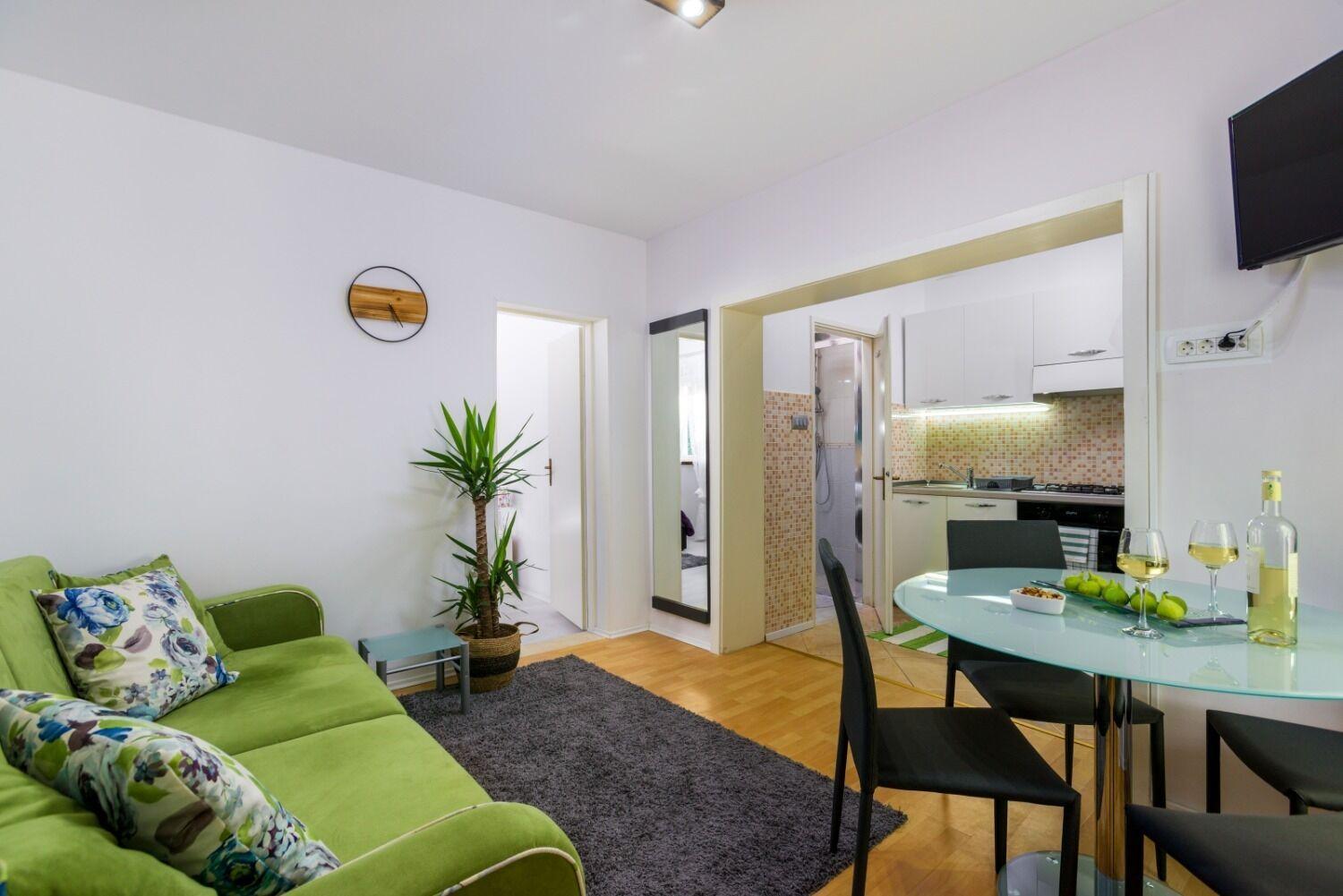 Apartment Jurica Kaštela Eksteriør bilde